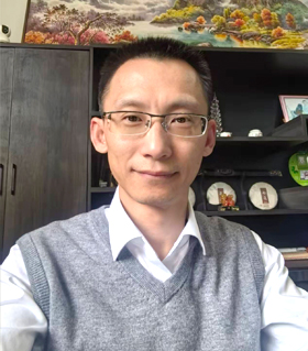 （CEO）兼联合创始人 首席执行官
