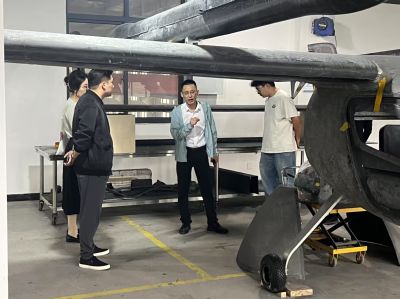 余杭区招商局瓶窑镇相关领导一行赴索孚航空考察指导