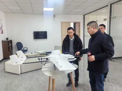 上海通赛投资公司沈万春一行参观索孚航空